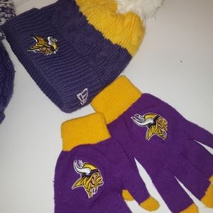 Hat and glove set bundle